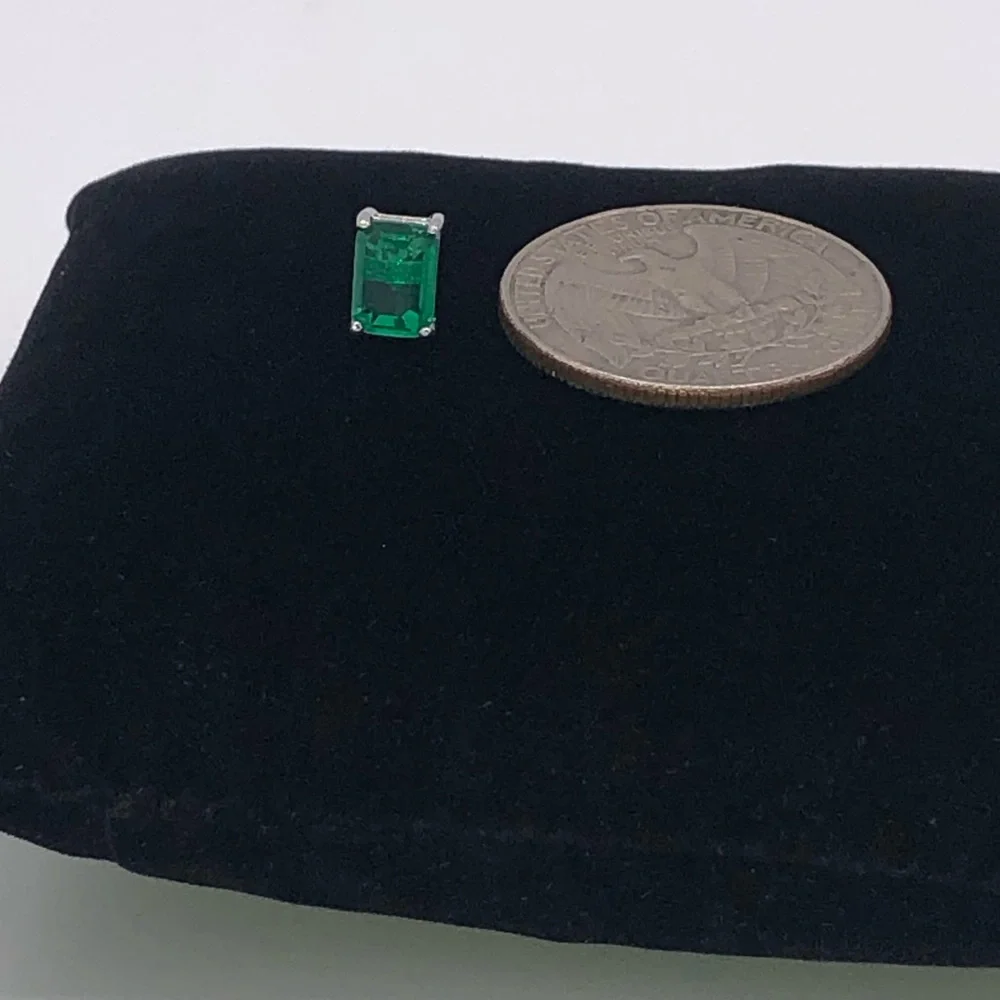 1ct Emerald Earrings